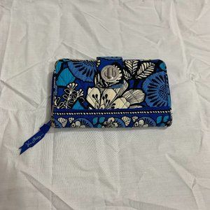 Vera Bradley Blue Bayou Turn Lock Wallet